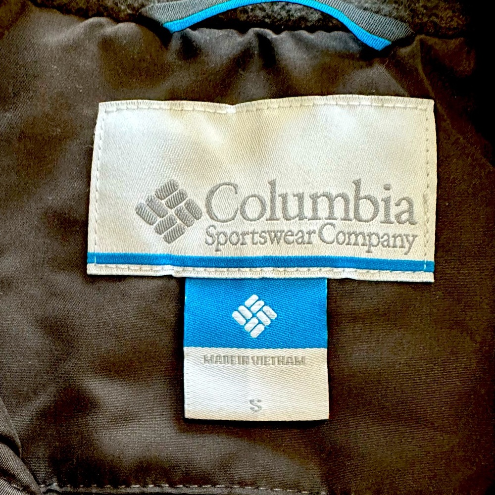 Colombia Winter Jacket - Picture 2 of 4